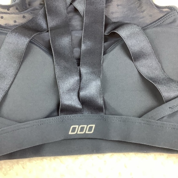 LORNA JANE SHEER DETAIL NAVY SPORT BRA - Picture 4 of 4